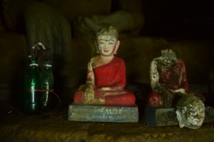 Small status of Buddha